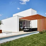 Oliveira House Πανσιόν Castelo Novo