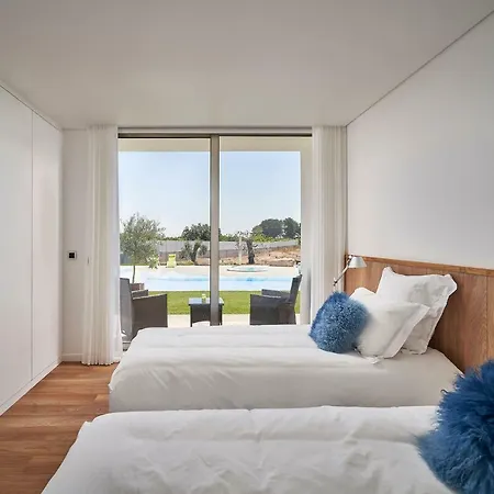 Oliveira House Castelo Novo