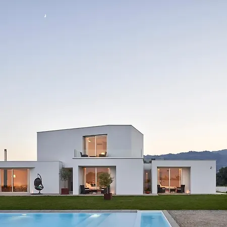 Oliveira House Konukevi 4*