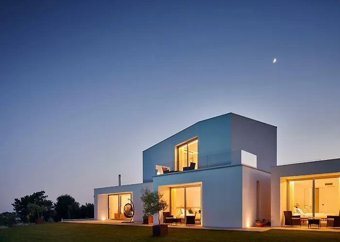 Πανσιόν Oliveira House 4*